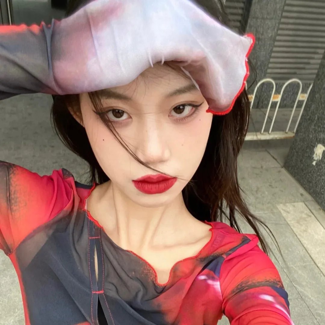 在别处2019
